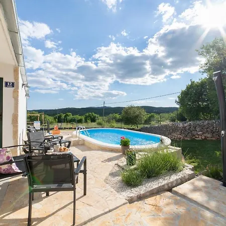 Sego With Private Pool Holiday home Veliki Brocanac