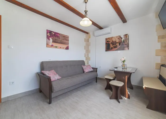 度假居 Sego With Private Pool Veliki Brocanac